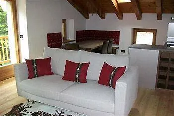 Aparthotel Planpincieux 3*
